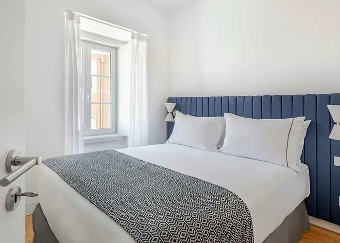 Tandem Palacio Alfama *